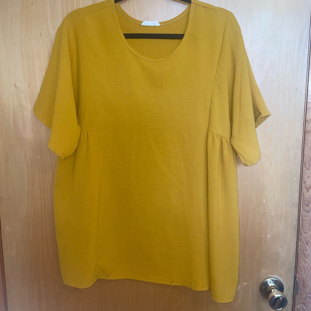 Float yellow top